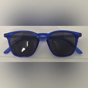 Steve Madden Blue reading Sunglasses